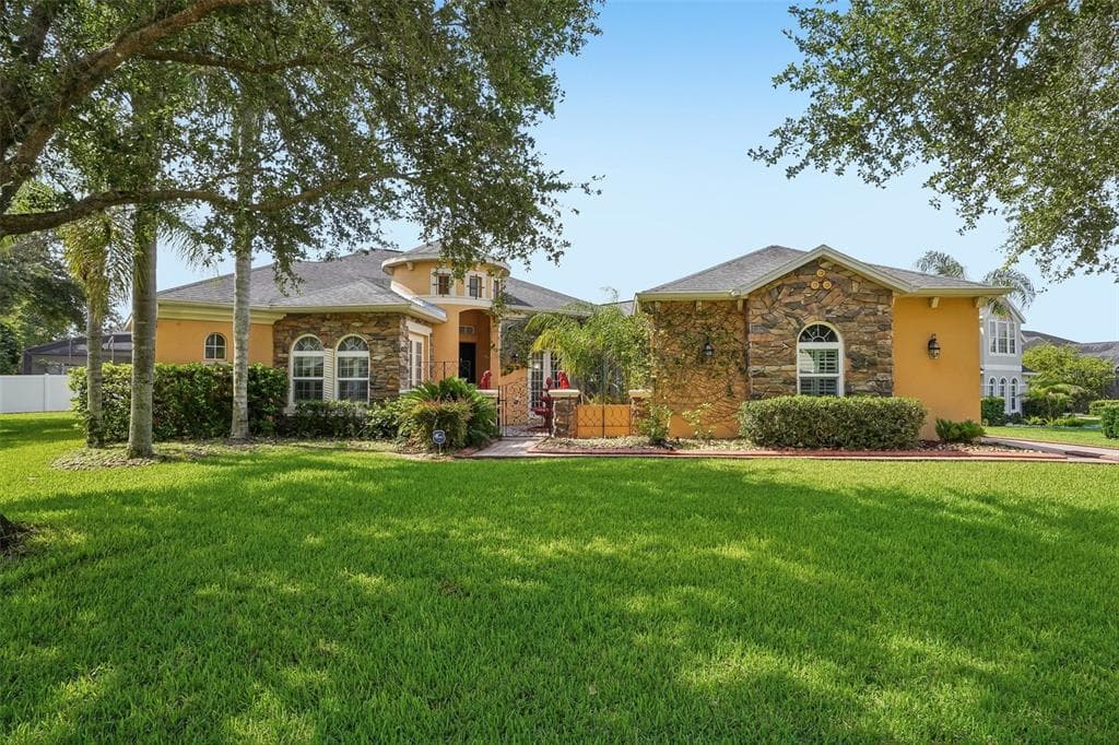 910 PARASOL PLACE, OVIEDO, FL 32766