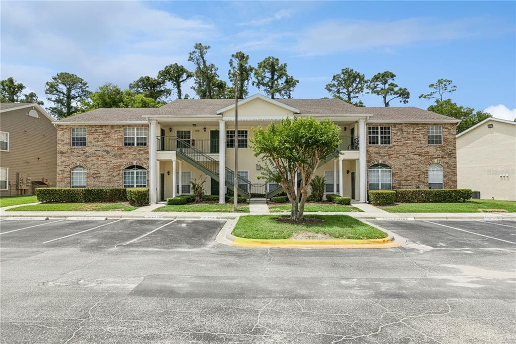 145 RESERVE CIRCLE # 205, OVIEDO, FL 32765