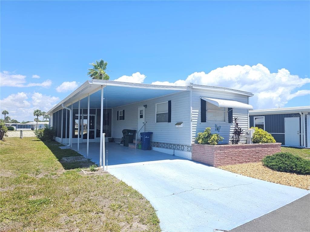 110 ROMA ROAD, VENICE, FL 34285