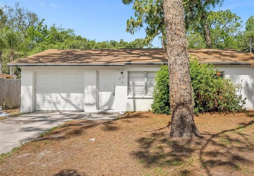 15115 OMAHA STREET, HUDSON, FL 34667