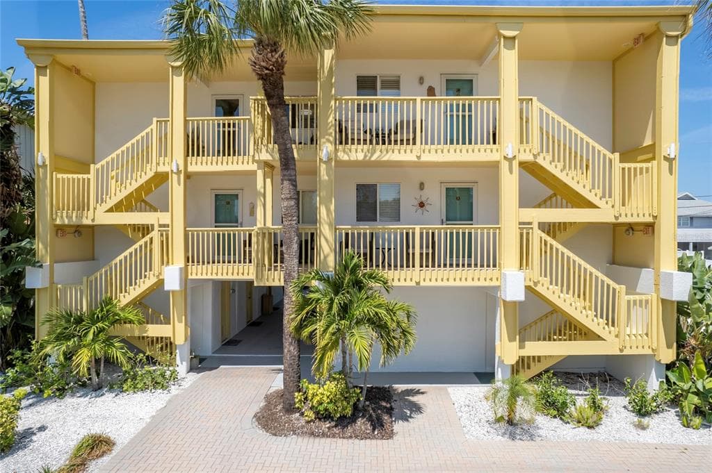 708 GULF BOULEVARD # D, INDIAN ROCKS BEACH, FL 33785