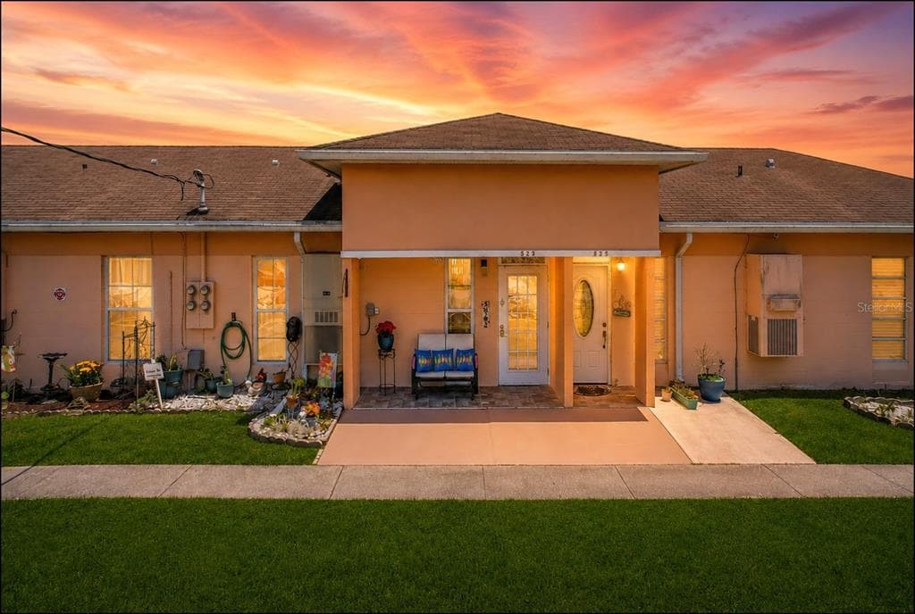 523 CLUB CIRCLE, LAKE WALES, FL 33898