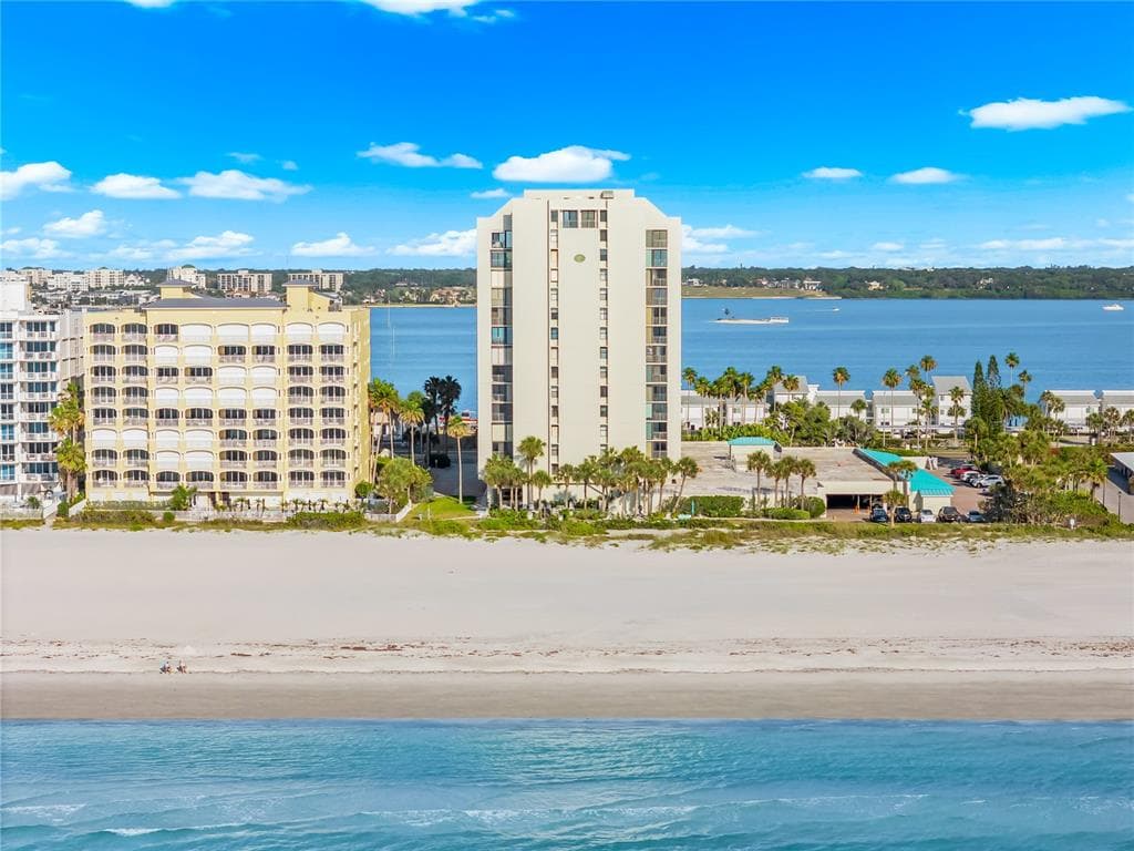 1380 GULF BOULEVARD # PH 5, CLEARWATER BEACH, FL 33767