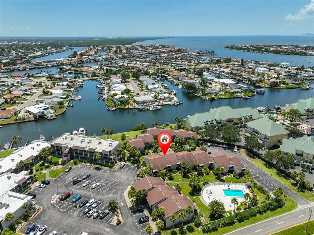 1028 APOLLO BEACH BOULEVARD # 8, APOLLO BEACH, FL 33572