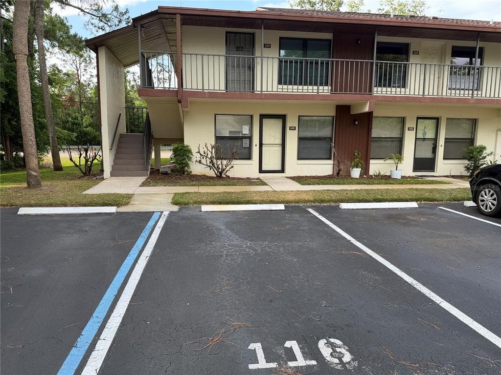 112 LACOSTA LANE # 116, DAYTONA BEACH, FL 32114