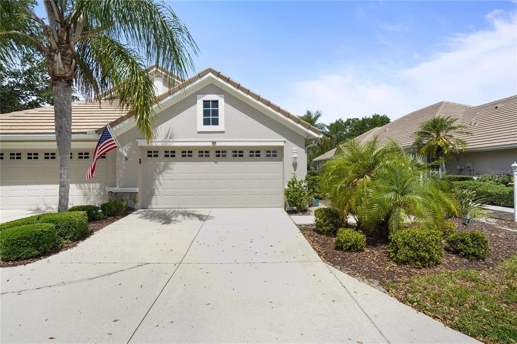 8336 TARTAN FIELDS CIRCLE, LAKEWOOD RANCH, FL 34202