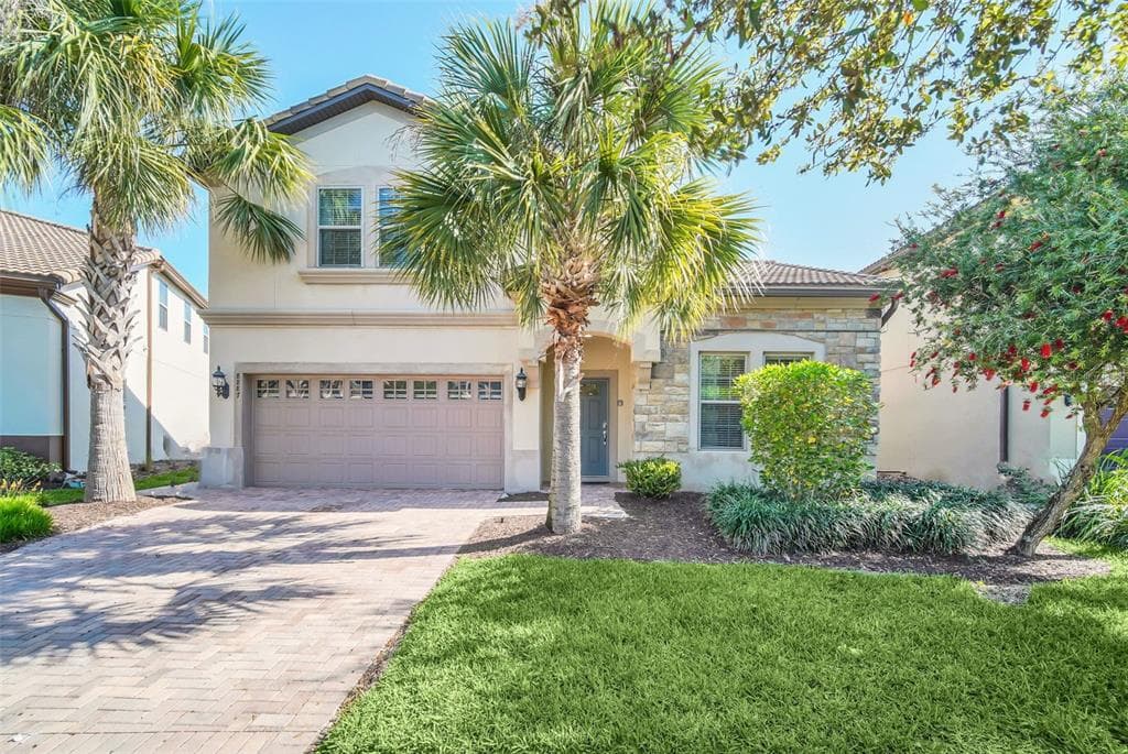 8887 MENTON LOOP, KISSIMMEE, FL 34747