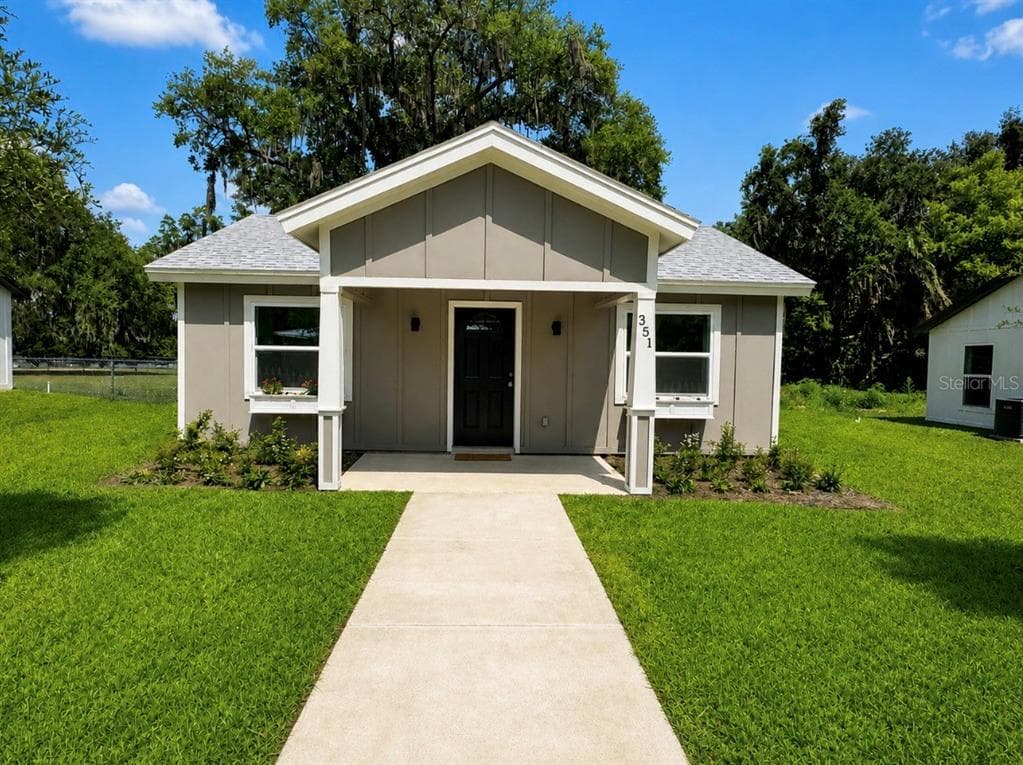 351 N MAIN AVENUE, GROVELAND, FL 34736