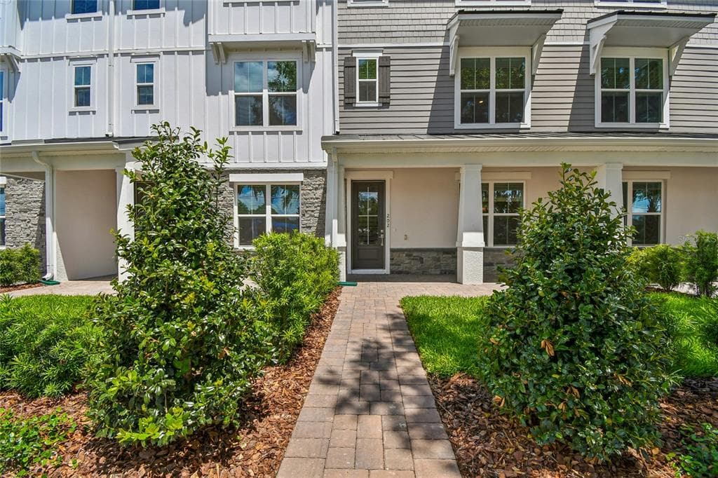 202 PASQUALA, OVIEDO, FL 32765