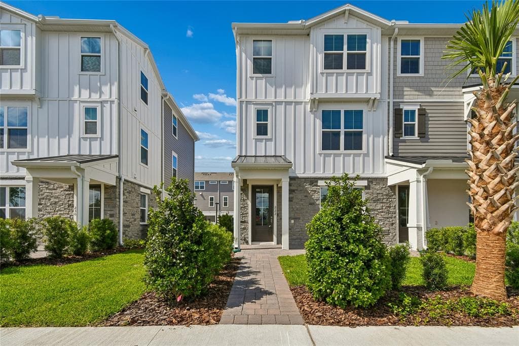 222 PASQUALA, OVIEDO, FL 32765