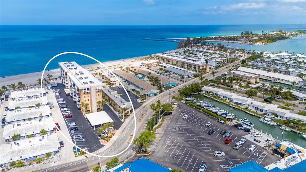 1255 TARPON CENTER DRIVE # 406, VENICE, FL 34285