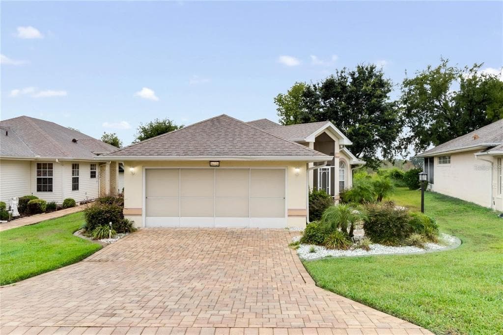 21721 KING RICHARDS WAY, LEESBURG, FL 34748