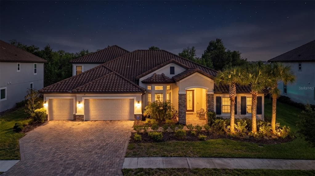 7224 GRAYBROOK DRIVE, WESLEY CHAPEL, FL 33545