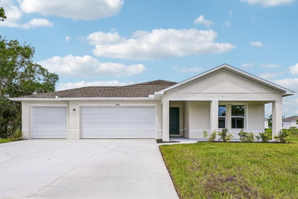 425 PALMYRA AVENUE S, LEHIGH ACRES, FL 33974