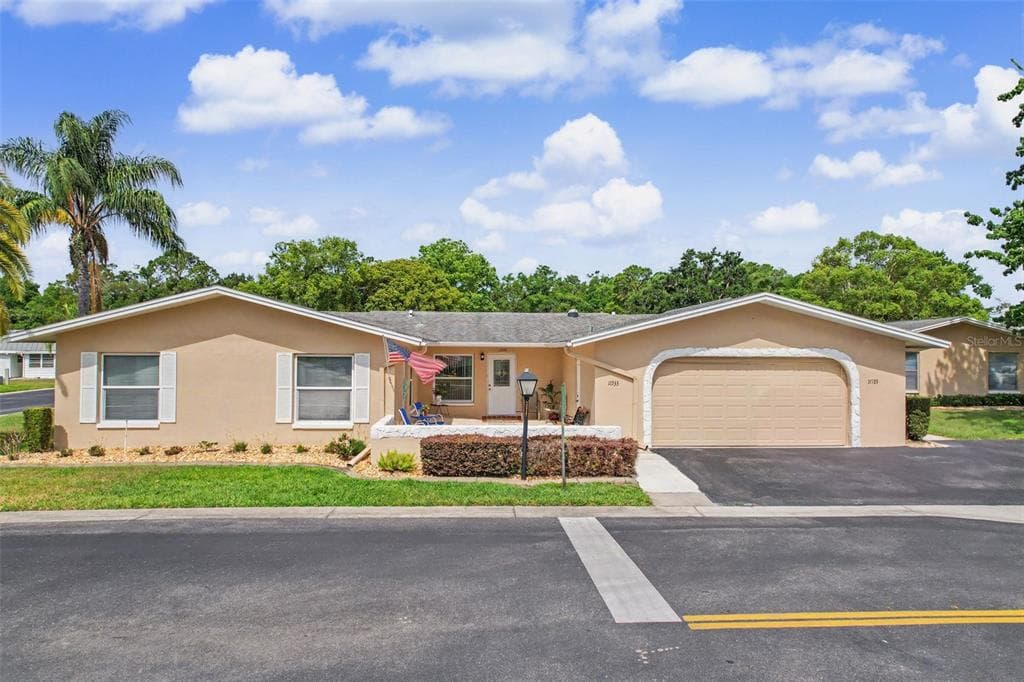 11935 BOYNTON LANE # 17GB, NEW PORT RICHEY, FL 34654