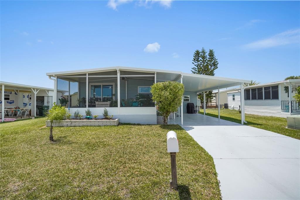 512 IMPERIAL DRIVE, NORTH PORT, FL 34287
