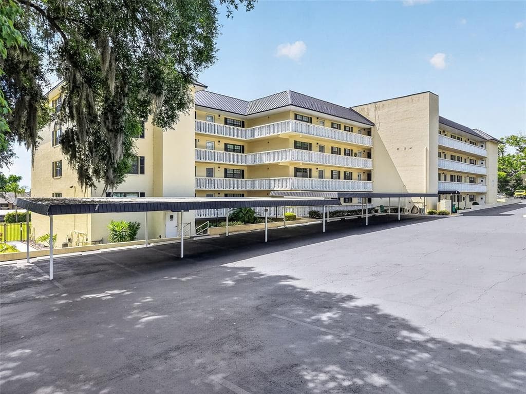 101 N GRANDVIEW STREET # 1, MOUNT DORA, FL 32757