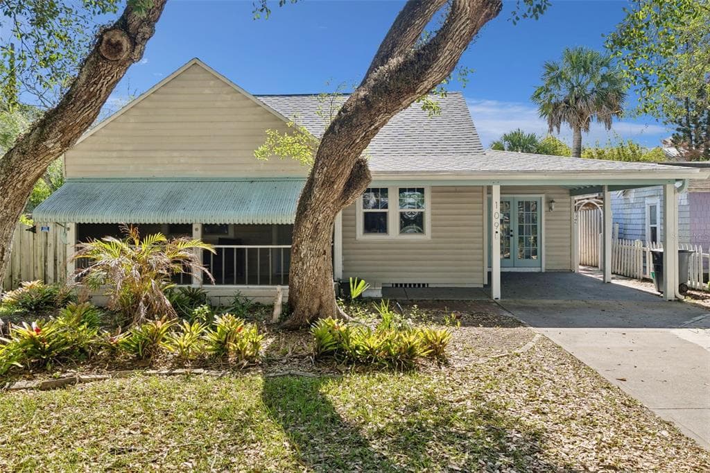 109 N PENINSULA AVENUE, NEW SMYRNA BEACH, FL 32169