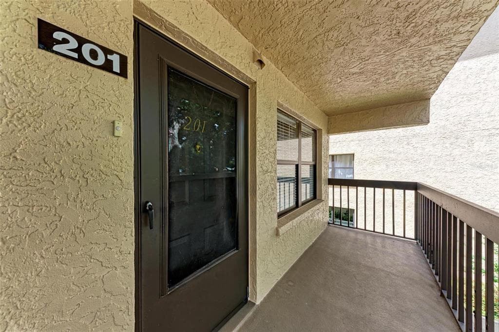 515 30TH AVENUE W # H201, BRADENTON, FL 34205