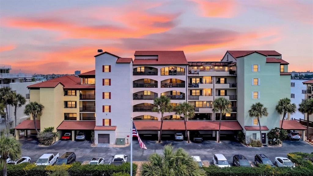 661 MARINA POINT DRIVE # 661, DAYTONA BEACH, FL 32114