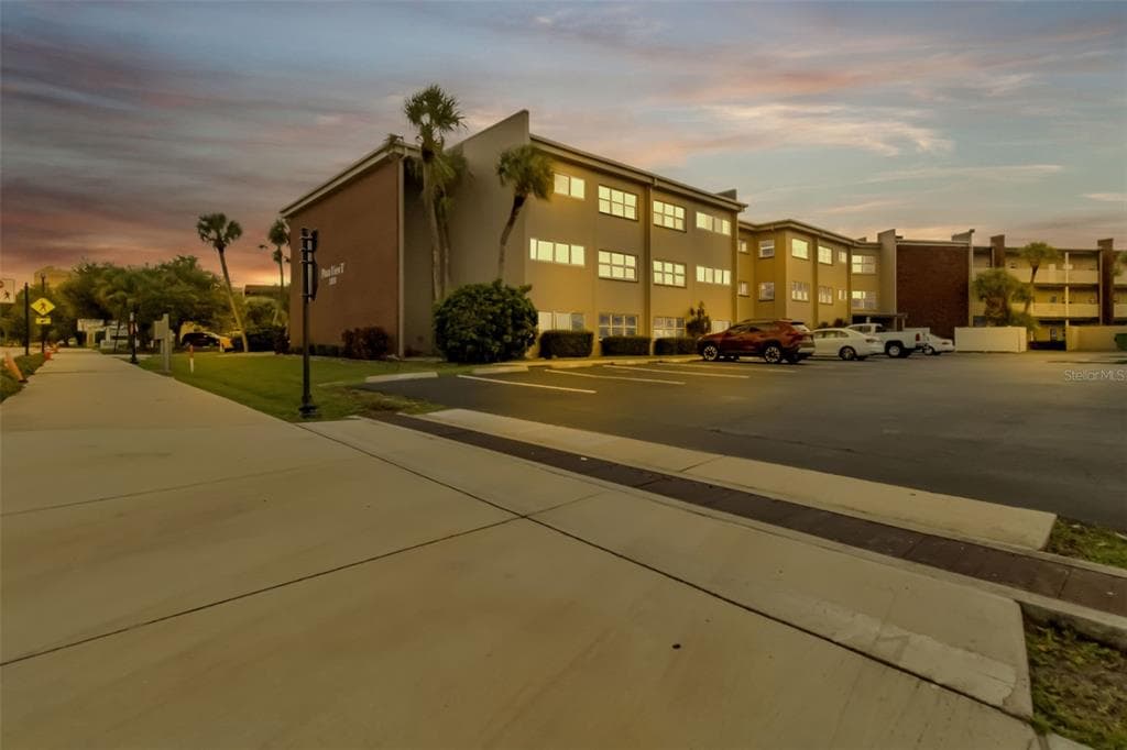 3100 HARBOR BOULEVARD # 203, PORT CHARLOTTE, FL 33952