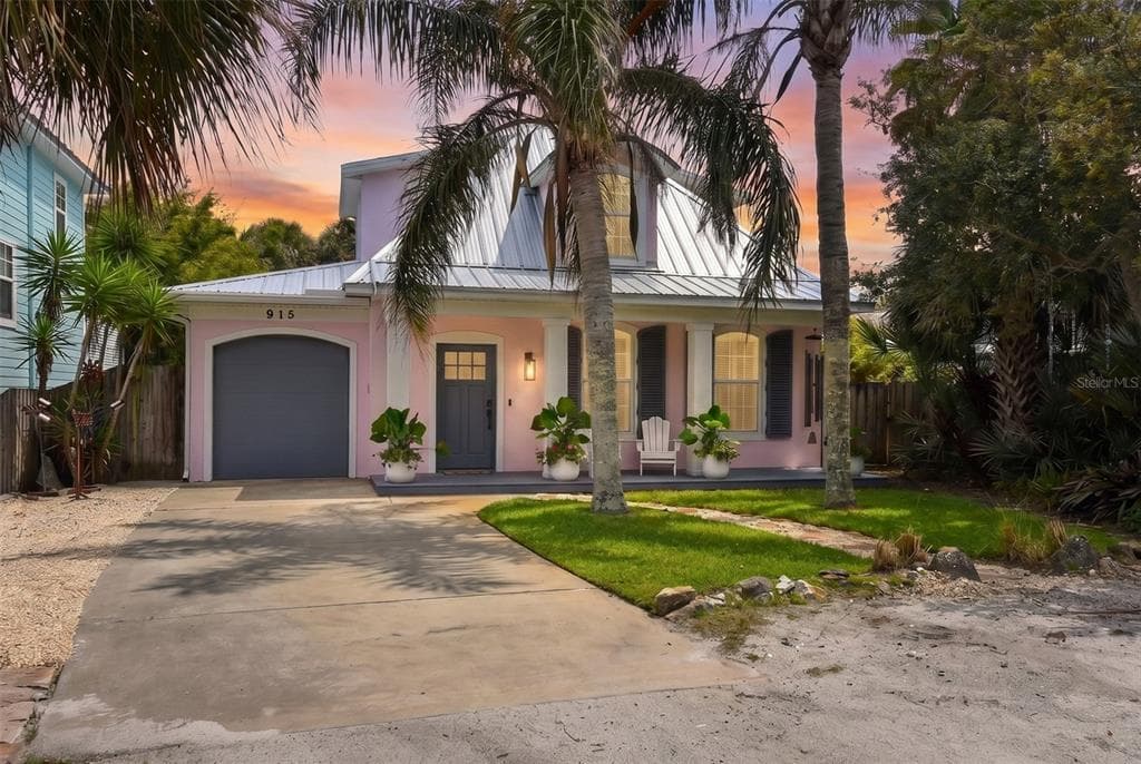 915 MAPLE STREET, NEW SMYRNA BEACH, FL 32169