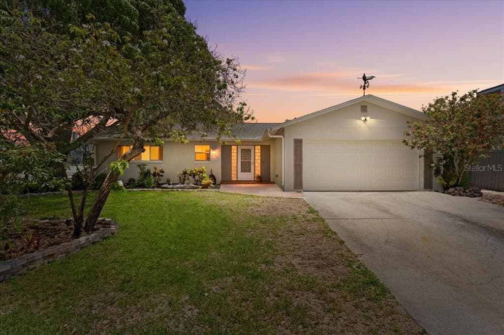344 CROSSWINDS DRIVE, PALM HARBOR, FL 34683