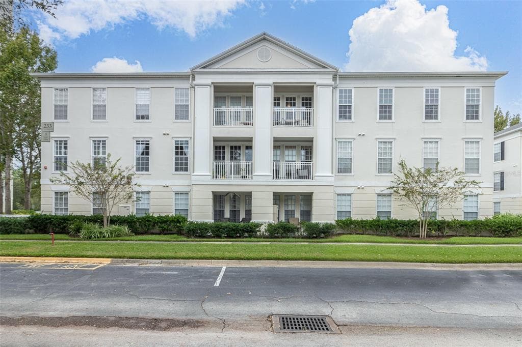 233 GOLDENRAIN DRIVE # 202, CELEBRATION, FL 34747