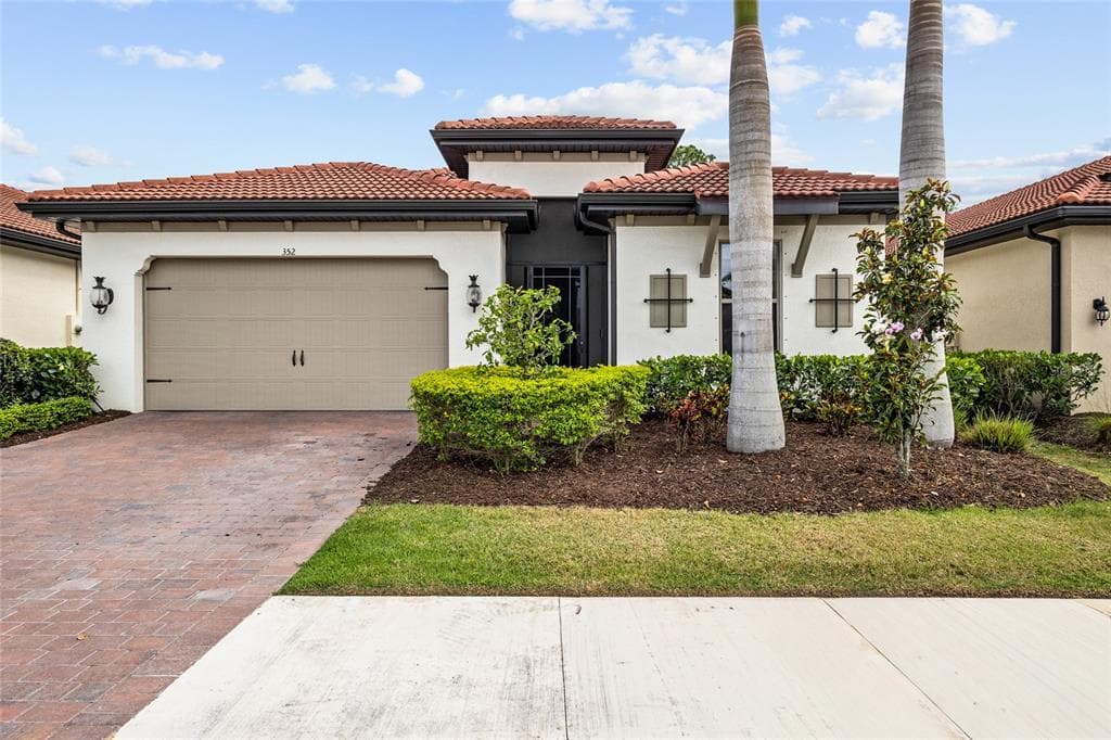 352 TOSCAVILLA BOULEVARD, NOKOMIS, FL 34275