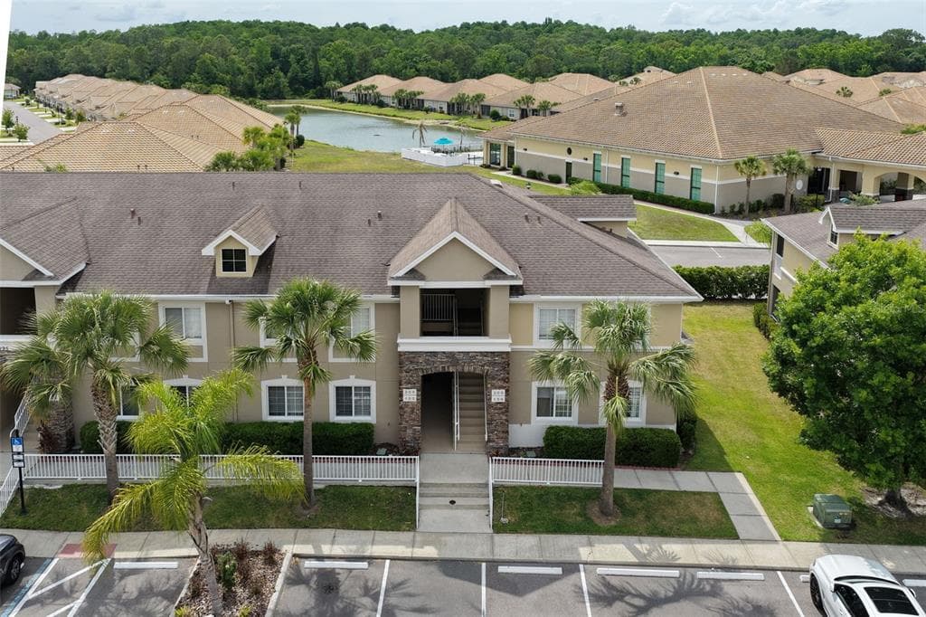 1195 GODAVARI WAY # 105, WESLEY CHAPEL, FL 33543