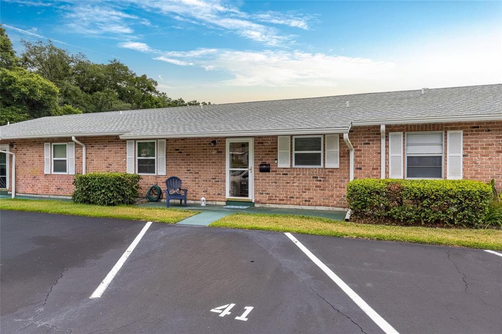 41 FAIRWAY COURT # 41, DELAND, FL 32724