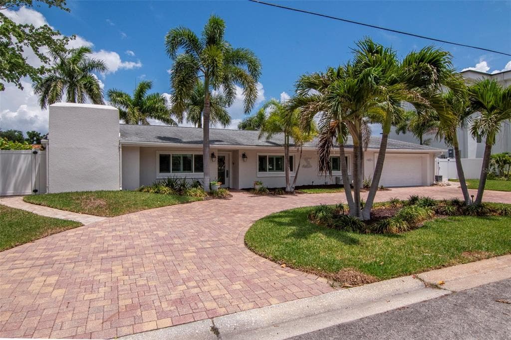 4927 W MELROSE AVENUE N, TAMPA, FL 33629