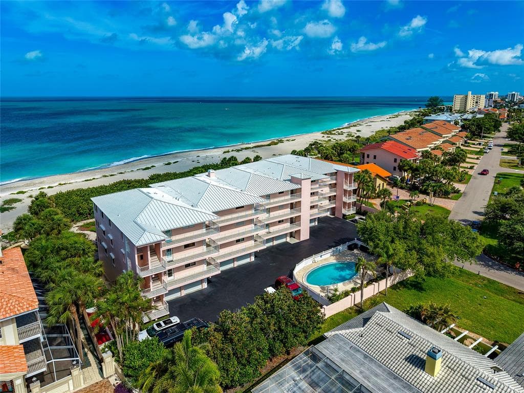 910 GOLDEN BEACH BOULEVARD # 202, VENICE, FL 34285