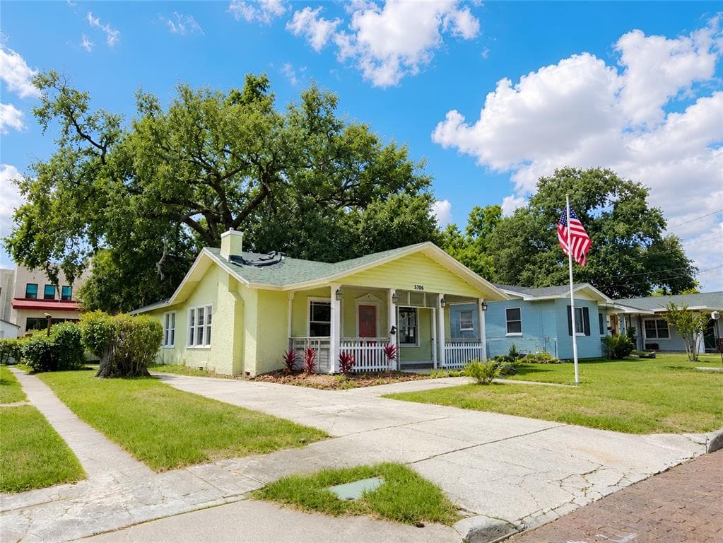 1037 LEXINGTON STREET, LAKELAND, FL 33801