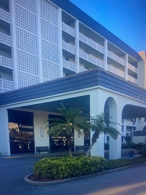 9 FORBES PLACE # 112, DUNEDIN, FL 34698