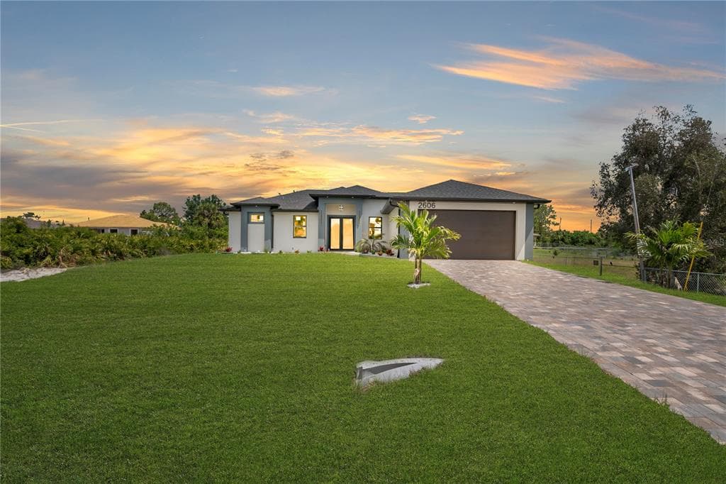 2606 40TH ST STREET, LEHIGH ACRES, FL 33976