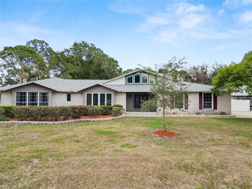 6230 FORESTWOOD DRIVE W, LAKELAND, FL 33811
