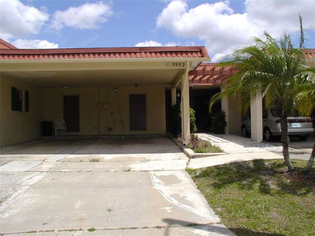 3952 ELVIRA COURT, NEW PORT RICHEY, FL 34655