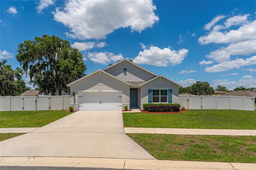 10511 BURLWOOD DRIVE, LEESBURG, FL 34788
