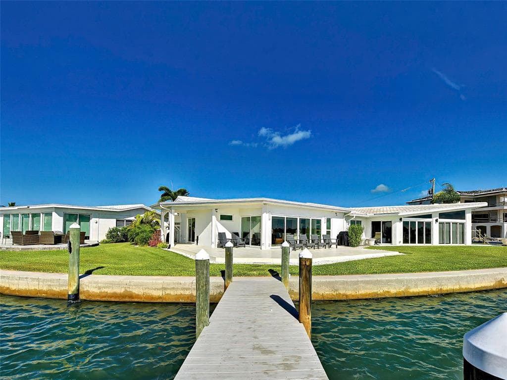 885 WHITE CAP CIRCLE # 34, VENICE, FL 34285