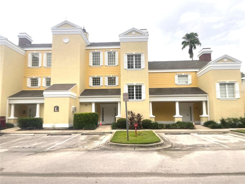 1310 SEVEN EAGLES COURT # 201, REUNION, FL 34747