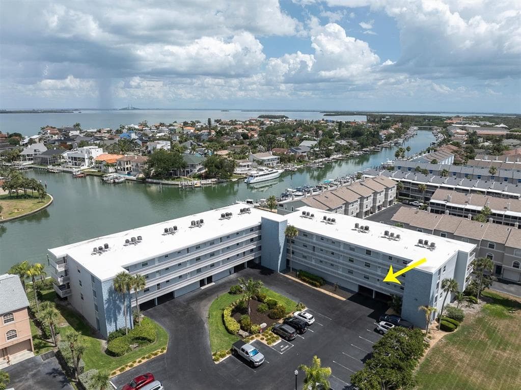719 PINELLAS BAYWAY S # 110, TIERRA VERDE, FL 33715