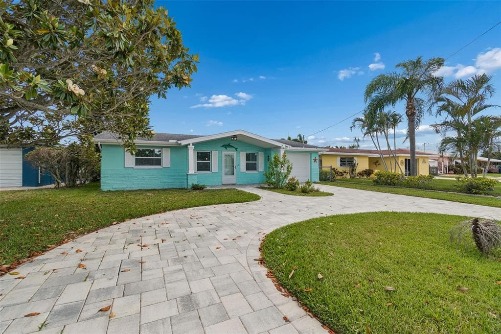 4234 FLORAMAR TERRACE, NEW PORT RICHEY, FL 34652