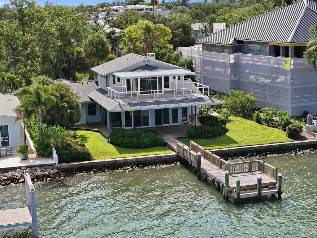 1832 VENETIAN POINT DRIVE, CLEARWATER, FL 33755