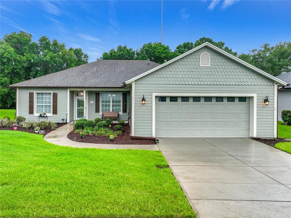 300 E GENEVA STREET, OCOEE, FL 34761