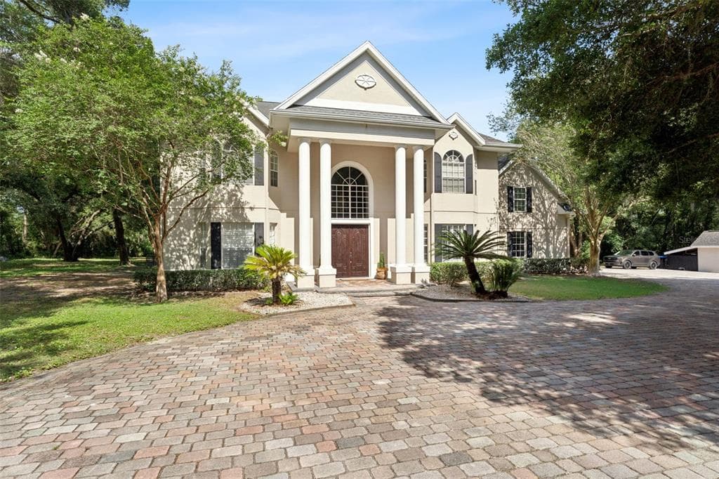 4275 ROUND LAKE ROAD, APOPKA, FL 32712