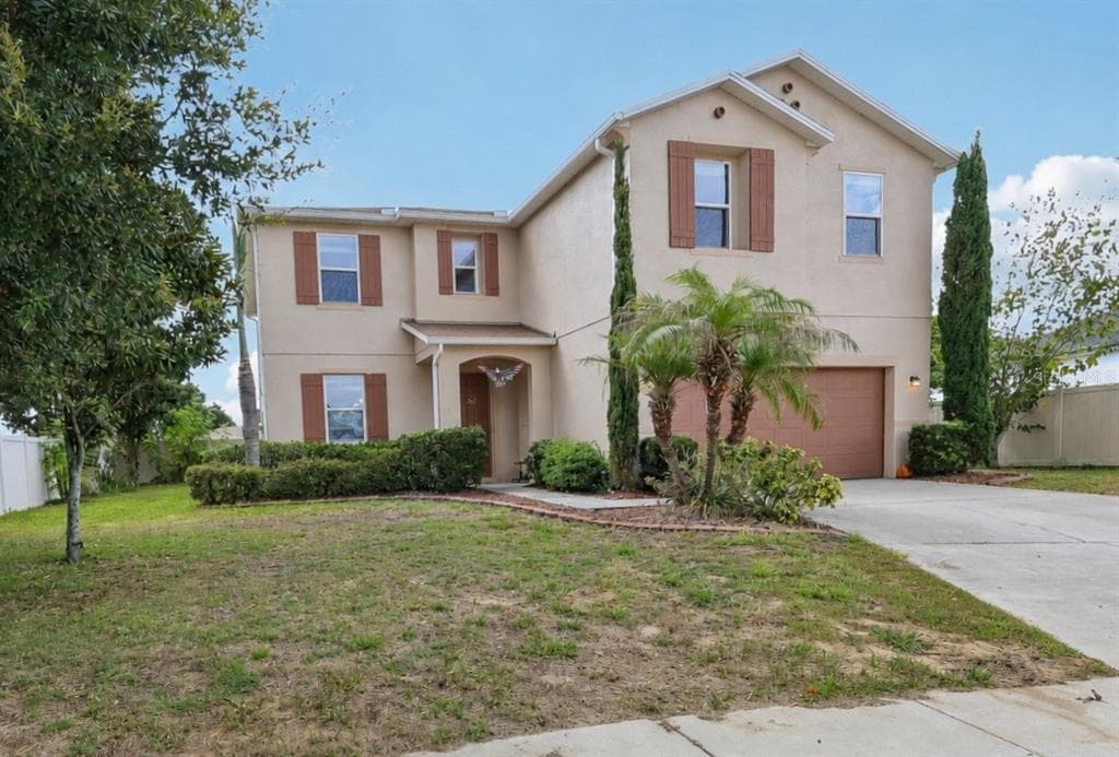 1585 AUBURN HILLS COURT, TAVARES, FL 32778