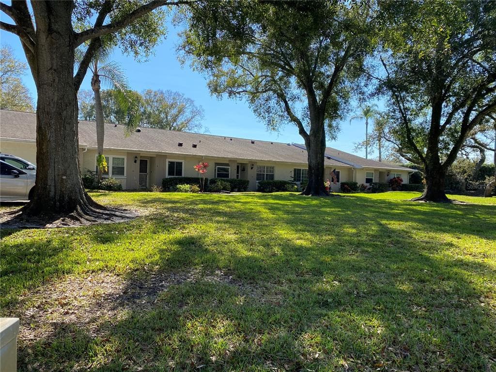 1059 DUNROBIN DRIVE # B, PALM HARBOR, FL 34684