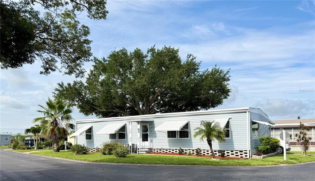 9790 66TH STREET N # 100, PINELLAS PARK, FL 33782
