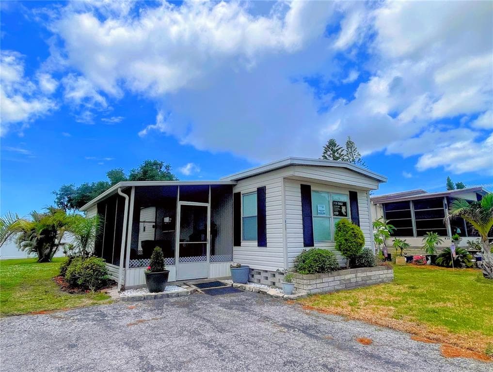 5316 53RD AVENUE E # R36, BRADENTON, FL 34203